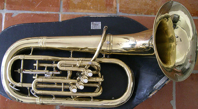 Conn 24I Connstellation Bell Front 1963