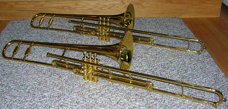 Conn valve outlet trombone